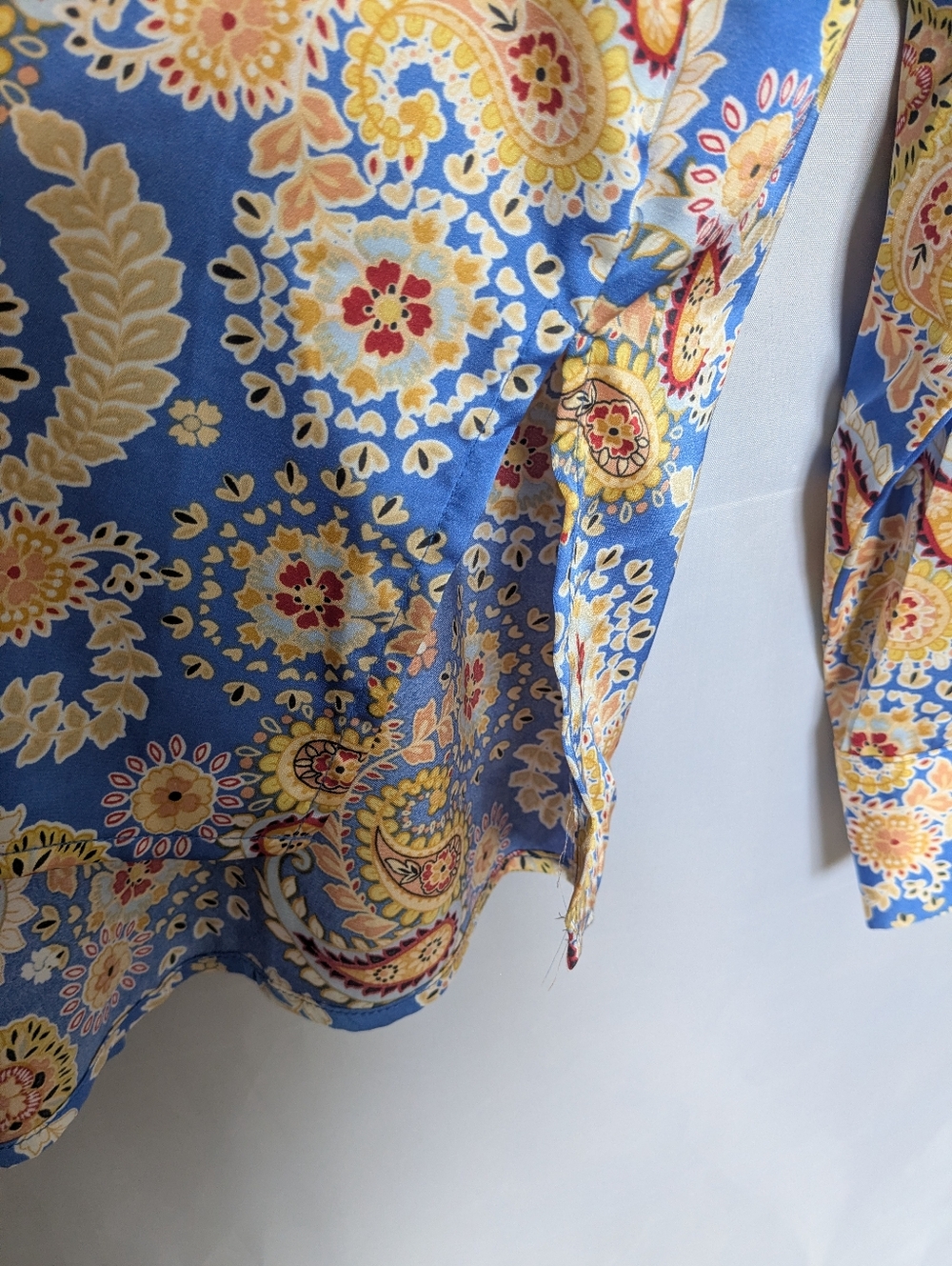 NWT Miley + Molly | Blue Paisley Silky Blouse | Boho | L - Picture 6 of 7